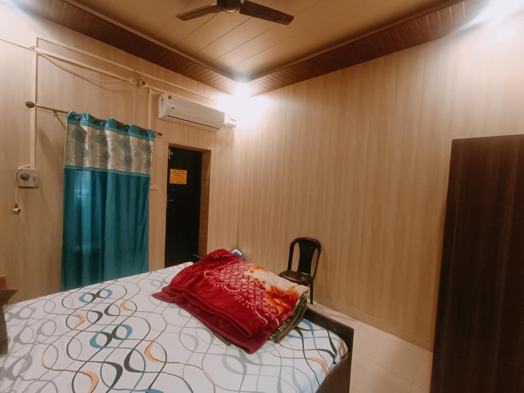 Hostel Bhargava Ashram Vrindavan